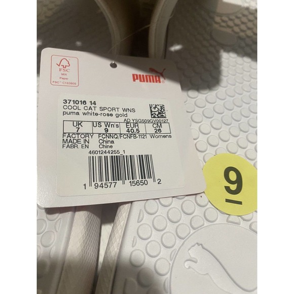 NWT PUMA Cool Cat Size 9 White with Copper Cat Logo Women Slide Sandals - Picture 3 of 3